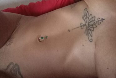 Oi gostoso vem ver nua pagando pouco